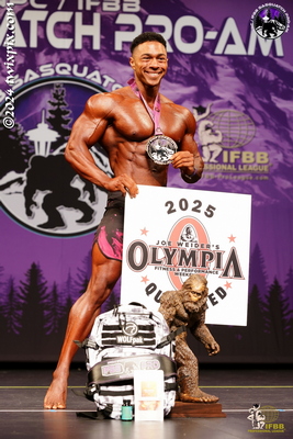 Open Men's Physique - Alexander Rogers