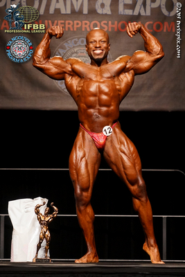 Men's 212 Bodybuilding Champion - Shaun Clarida